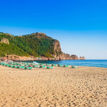 Granada City , Close To The Cleopatra Beach Апартаменты