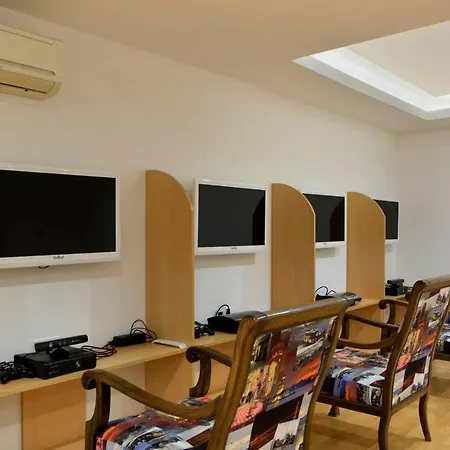 Апартаменты Granada City , Close To The Cleopatra Beach Алания